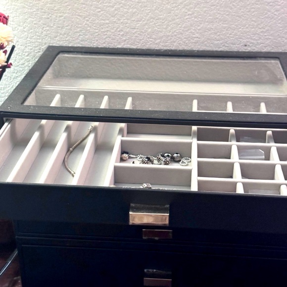 Stackers - Set of 4 Supersize Drawers - Picture 9 of 12